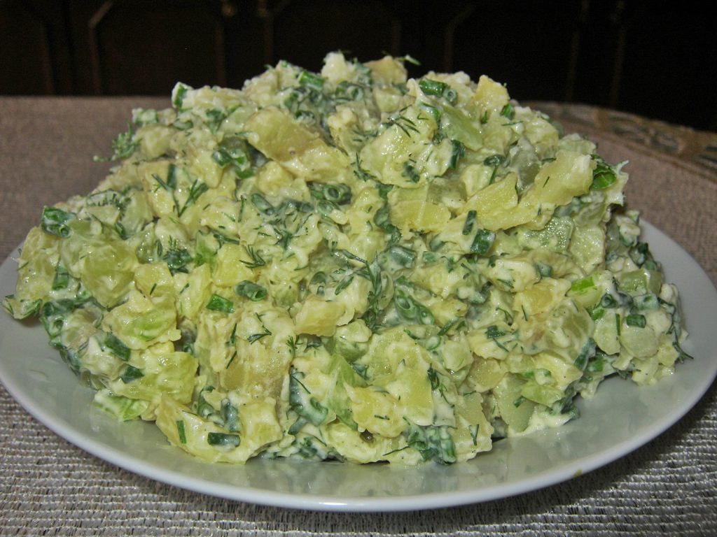 salatka-ziemniaczana-ze-swiezym-ogorkiem